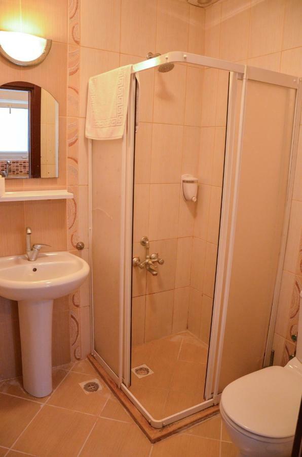 Ergul Motel Küçükkuyu Exteriör bild