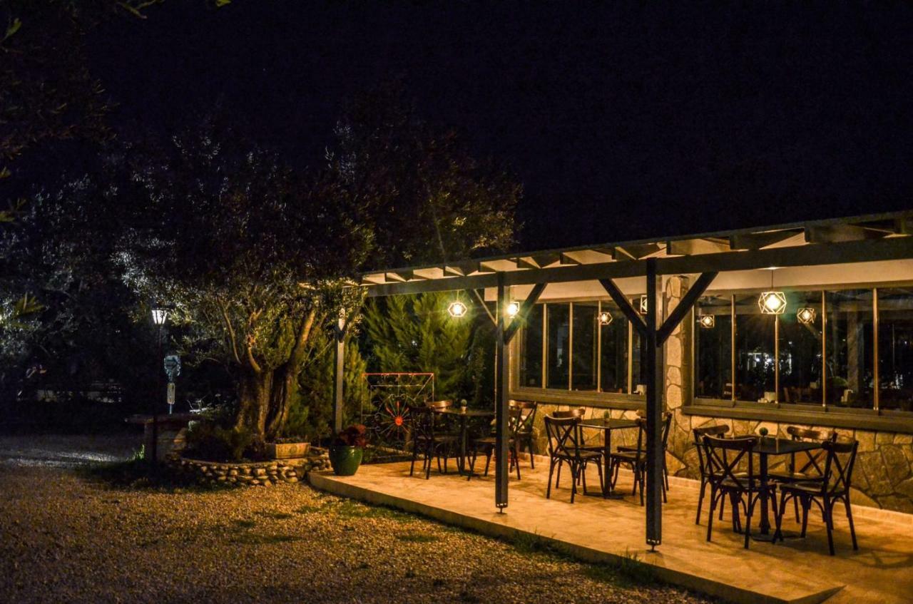 Ergul Motel Küçükkuyu Exteriör bild