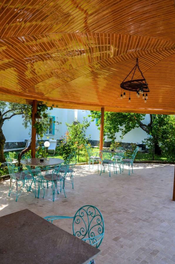 Ergul Motel Küçükkuyu Exteriör bild